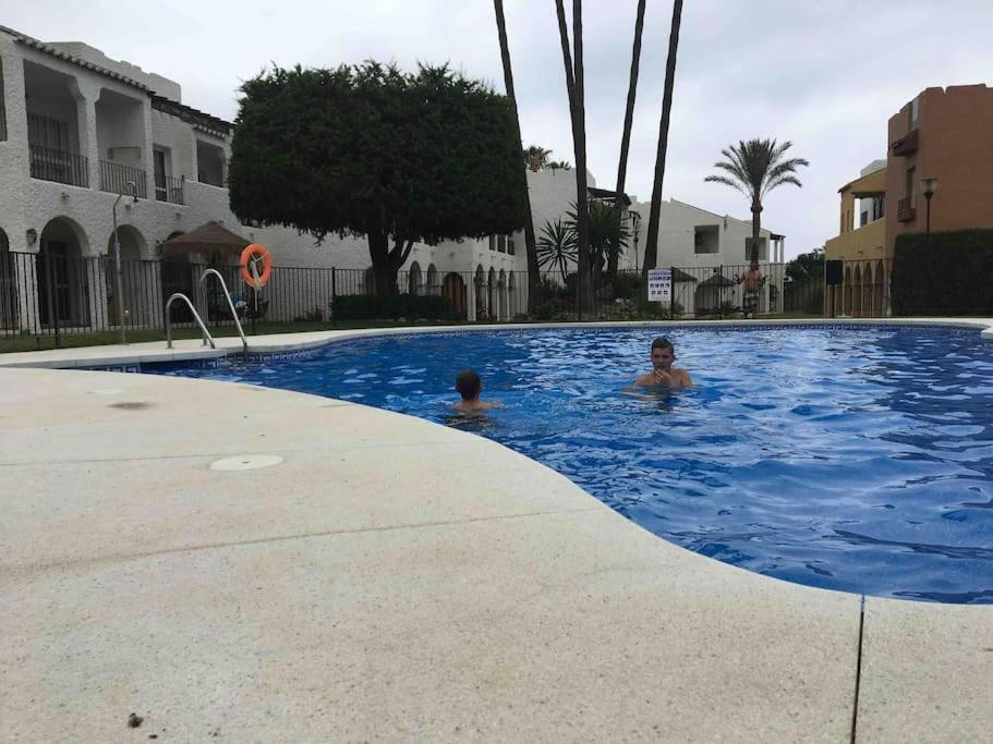Apartamentos Rio Marinas 15 Playazo Beach Nerja Exterior foto