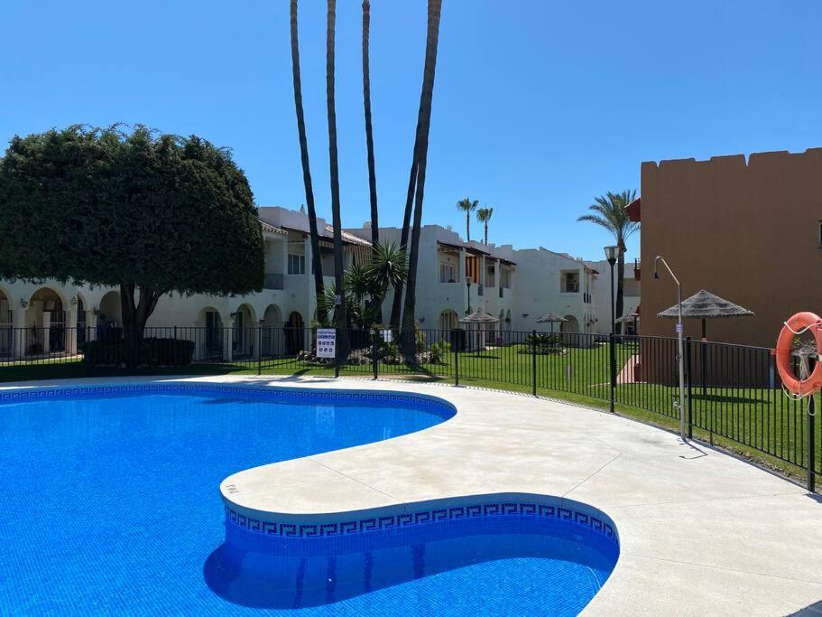 Apartamentos Rio Marinas 15 Playazo Beach Nerja Exterior foto